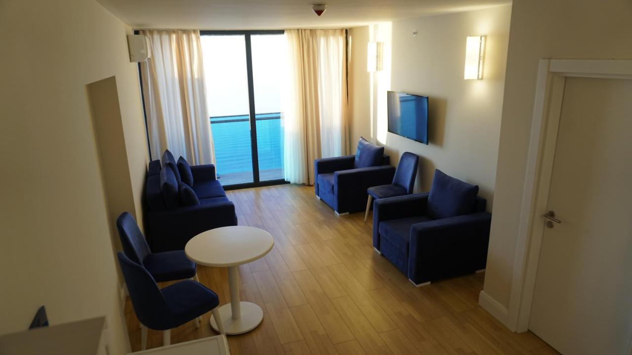Diamond Apartment Batumi Exterior photo